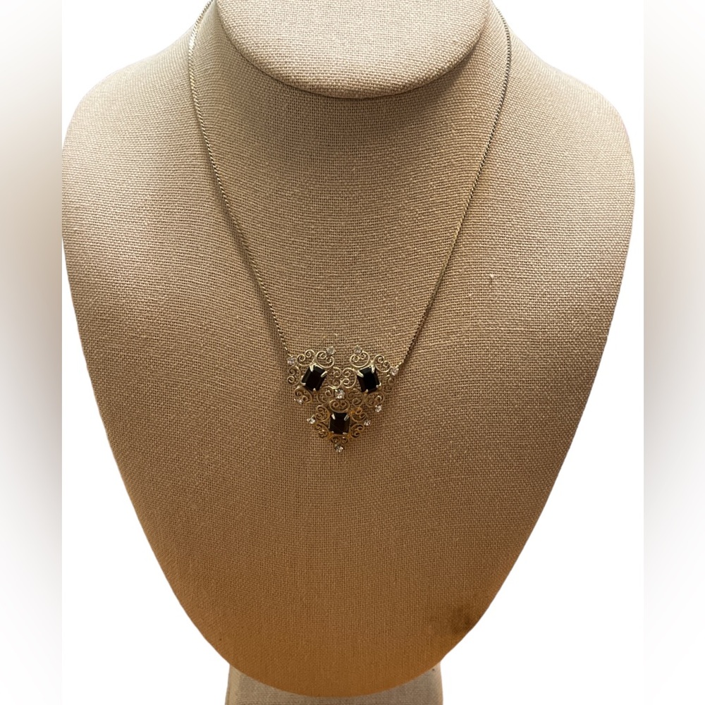 Silver Toned Filigree Necklace